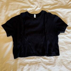 Lululemon Black Boxy Tee
